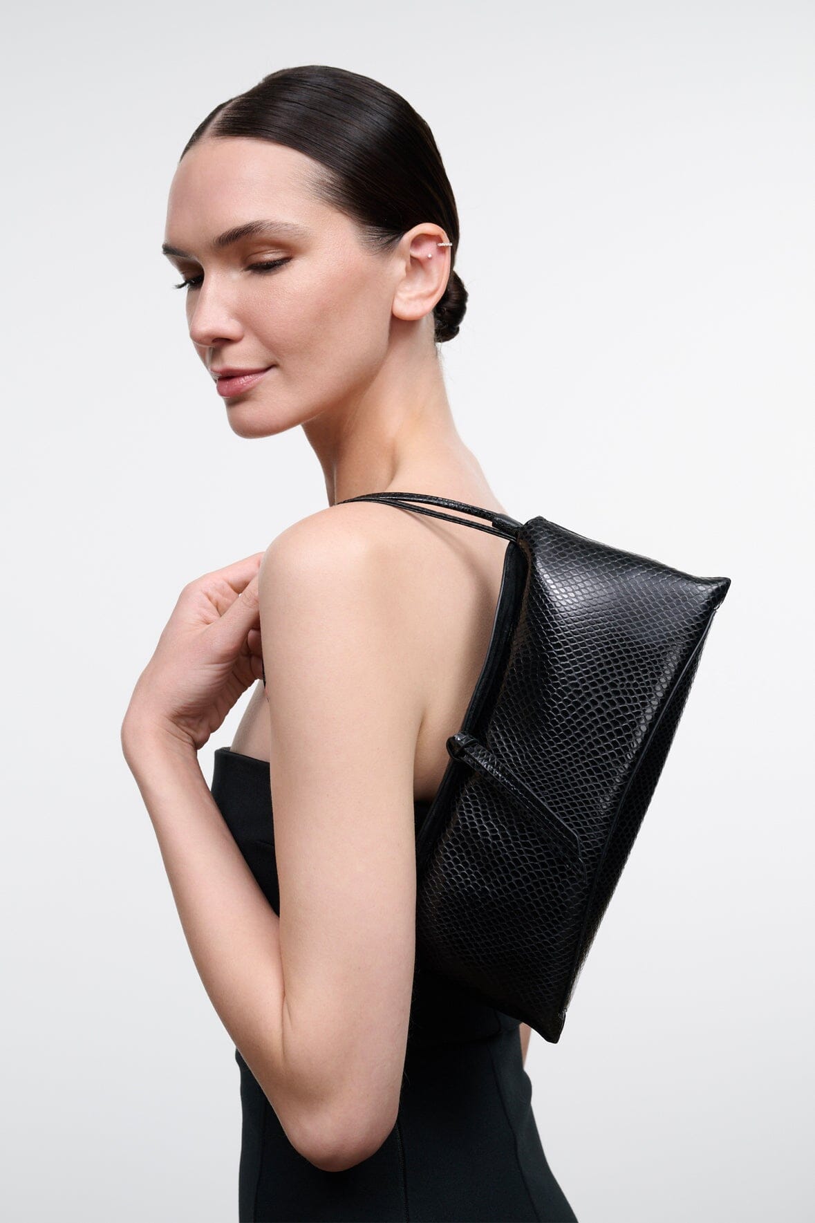 EVE CLUTCH | BLACK SNAKE